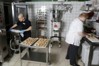 Kvalitetsmad hjælper hjerneskadede tilbage på benene