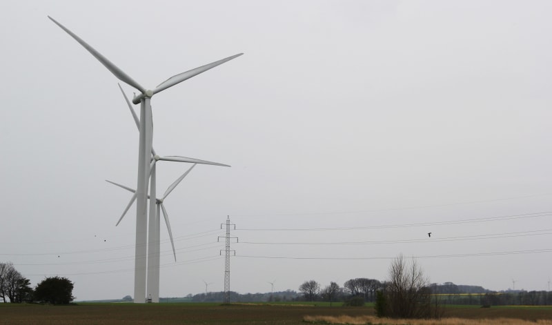 Bornholm udskifter strøm fra fossile kilder med solceller og vindmøller. Foto: Lis Eilsøe