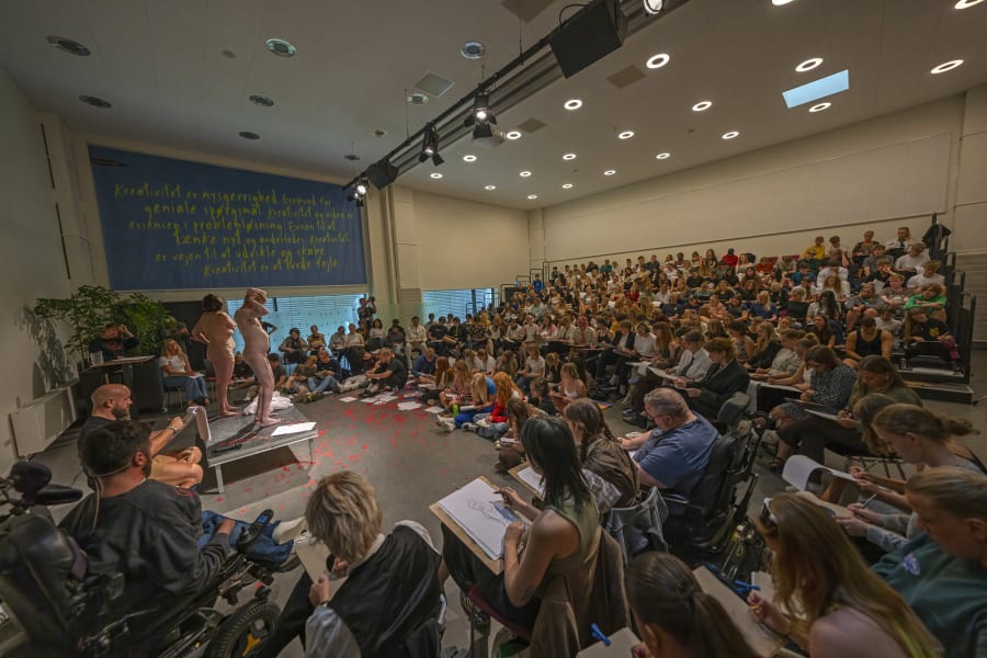 De unge tegnere er mere fokuserede end Muskelsvindsfonden turde håbe på. Foto: Morten Rygaard